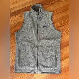 EUC Patagonia vest in gray XL